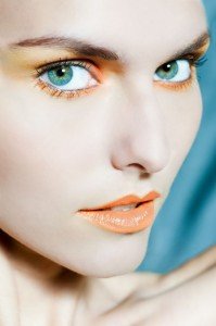 Ageless Skin With Mango And Kiwi Fruit - Joanna Vargas