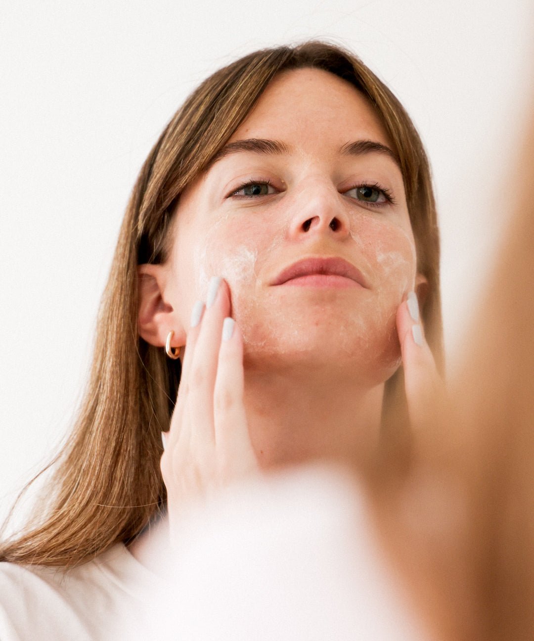 Keep Your Facial Glow at Home: An Estheticianβs Guide